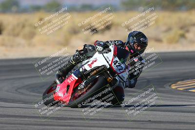 media/Dec-06-2024-CVMA Friday Practice (Fri) [[e1d1c5d4fc]]/4-Group 4 and Trackday/Session 4 (Turn 16)/